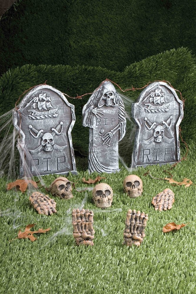 Picture of Creepy Cemetery Kit 12pc