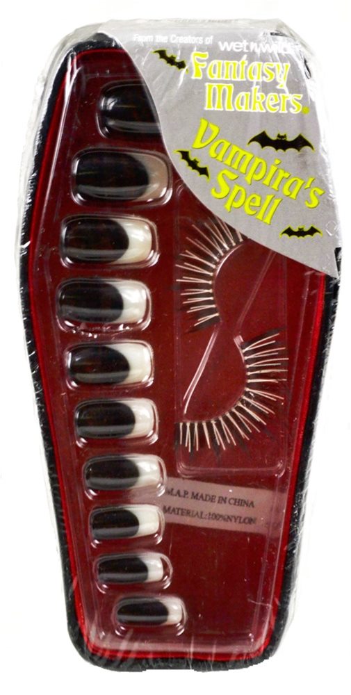 Picture of Vampire's Spell Eyelashes & Nails 