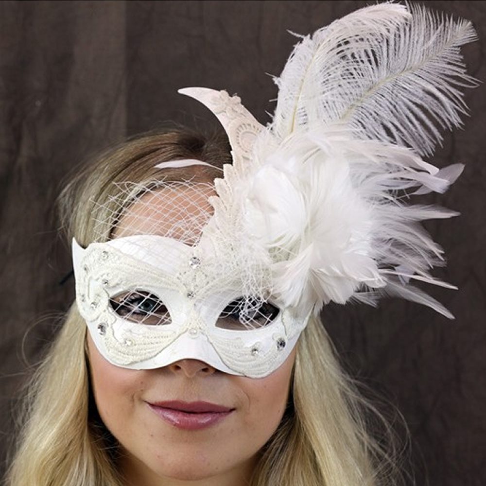 Picture of White Eye Mask with Feathers